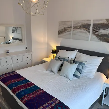 Village Vista Penthouse *