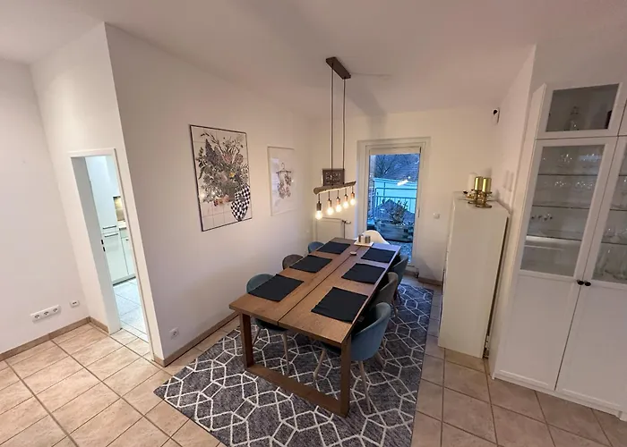 Апартаменты Village Vista Penthouse Весселинг